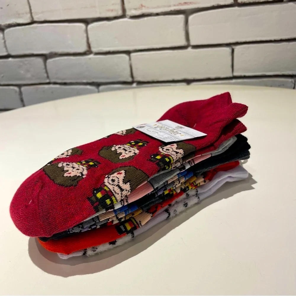 Harry Potter Themed 6 Pack of Low Cut Socks Shoe Size 4-10
